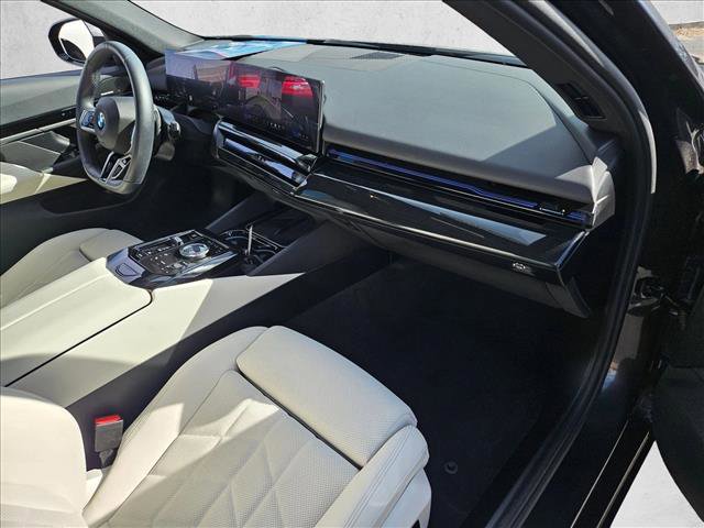 Used 2026 BMW 530i image 19