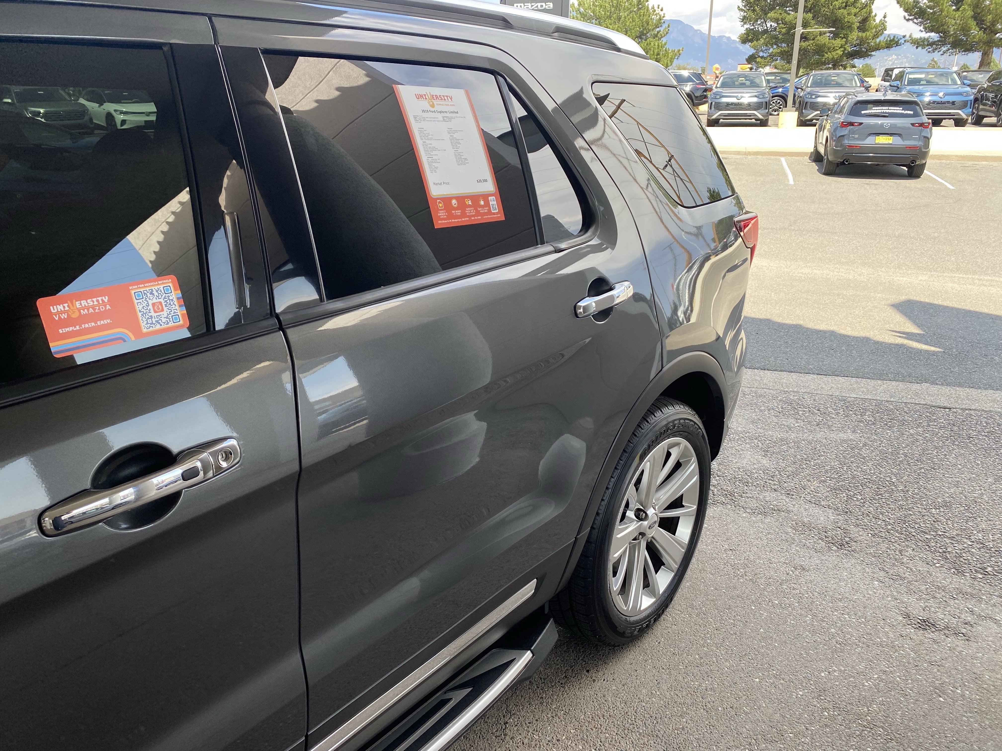 Used 2019 Ford Explorer Limited w/ Ford Safe & Smart Package AWD/4WD image 64