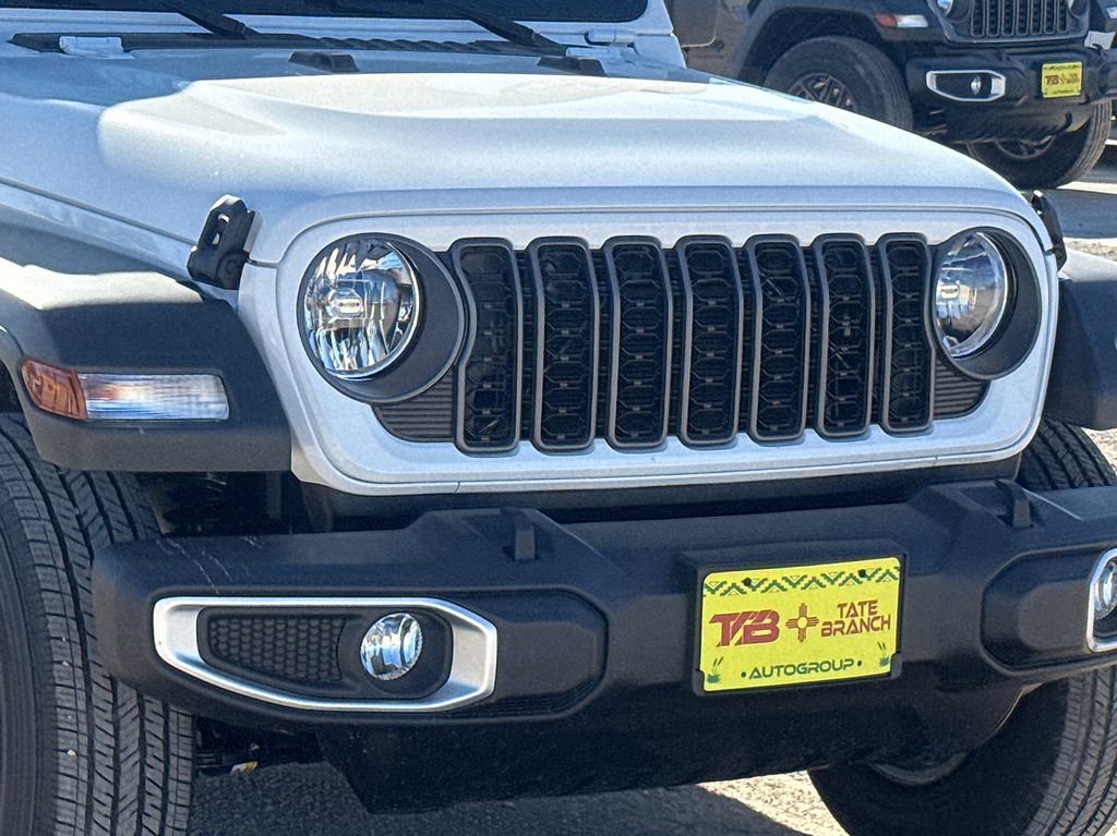 New 2026 Jeep Gladiator Sport AWD/4WD image 7