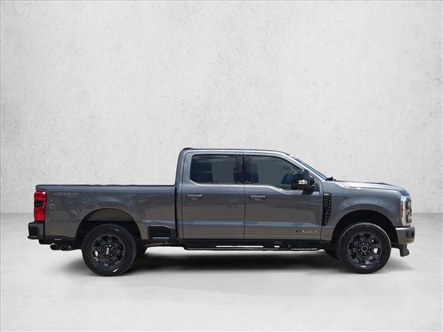 Used 2024 Ford F250 Lariat w/ Lariat Ultimate Package AWD/4WD video 4