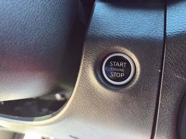 Used 2023 Nissan Frontier PRO-4X w/ Pro Convenience Package AWD/4WD image 9