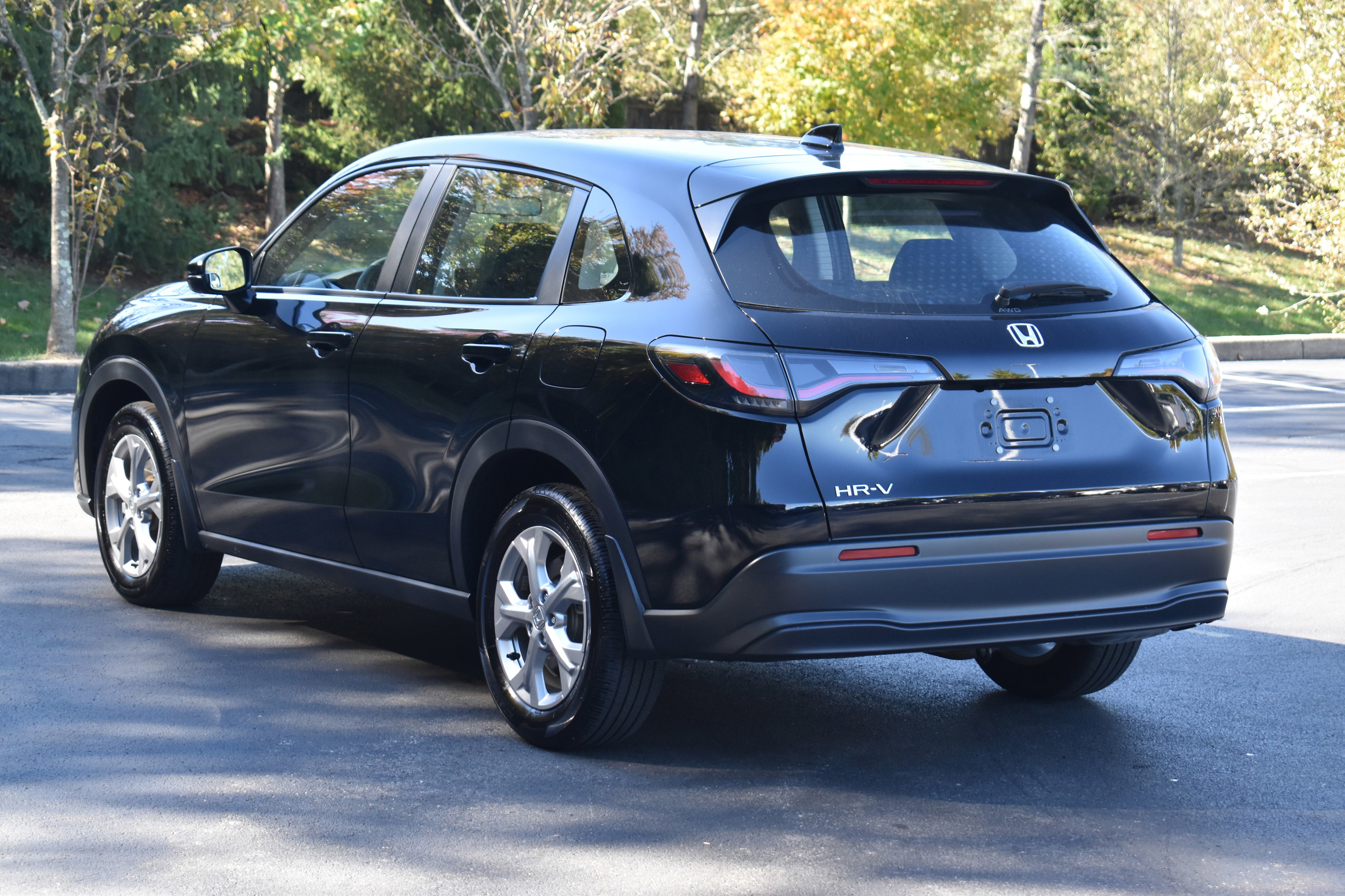 Certified 2024 Honda HR-V LX image 28
