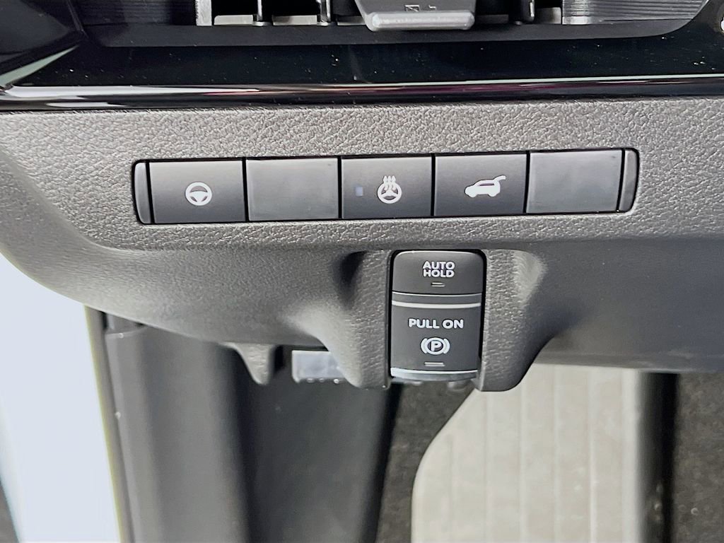 New 2025 Nissan Murano SL image 9