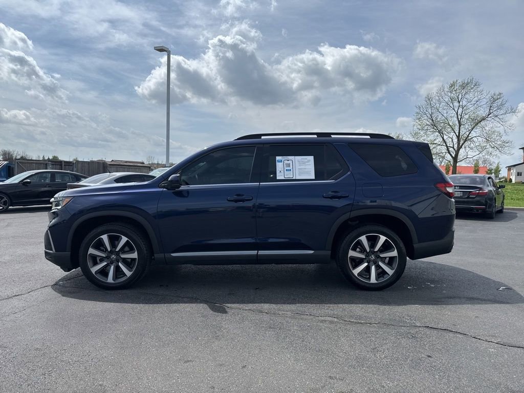 Certified 2023 Honda Pilot Touring image 4