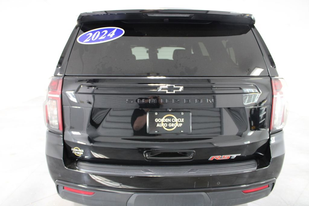 Used 2024 Chevrolet Suburban RST image 9