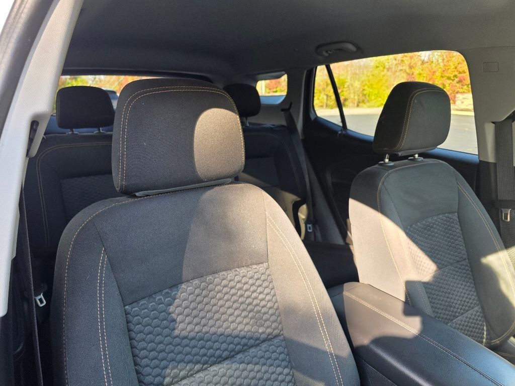 Used 2020 GMC Terrain SLE image 43