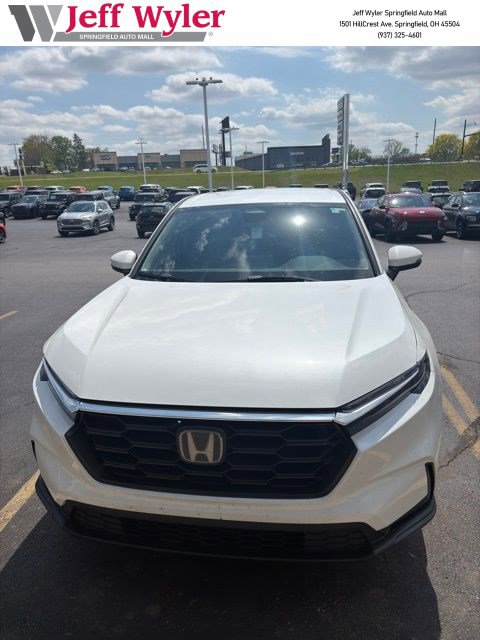 Used 2023 Honda CR-V LX image 1