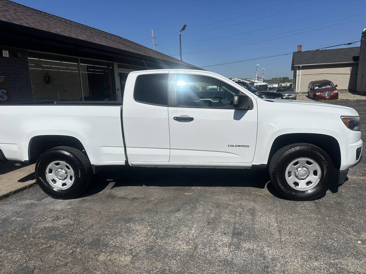 Used 2015 Chevrolet Colorado W/T image 11