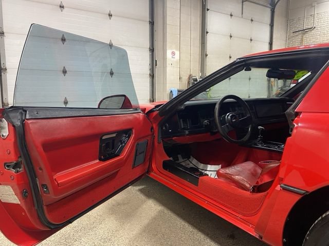 Used 1989 Chevrolet Corvette Coupe RWD image 10