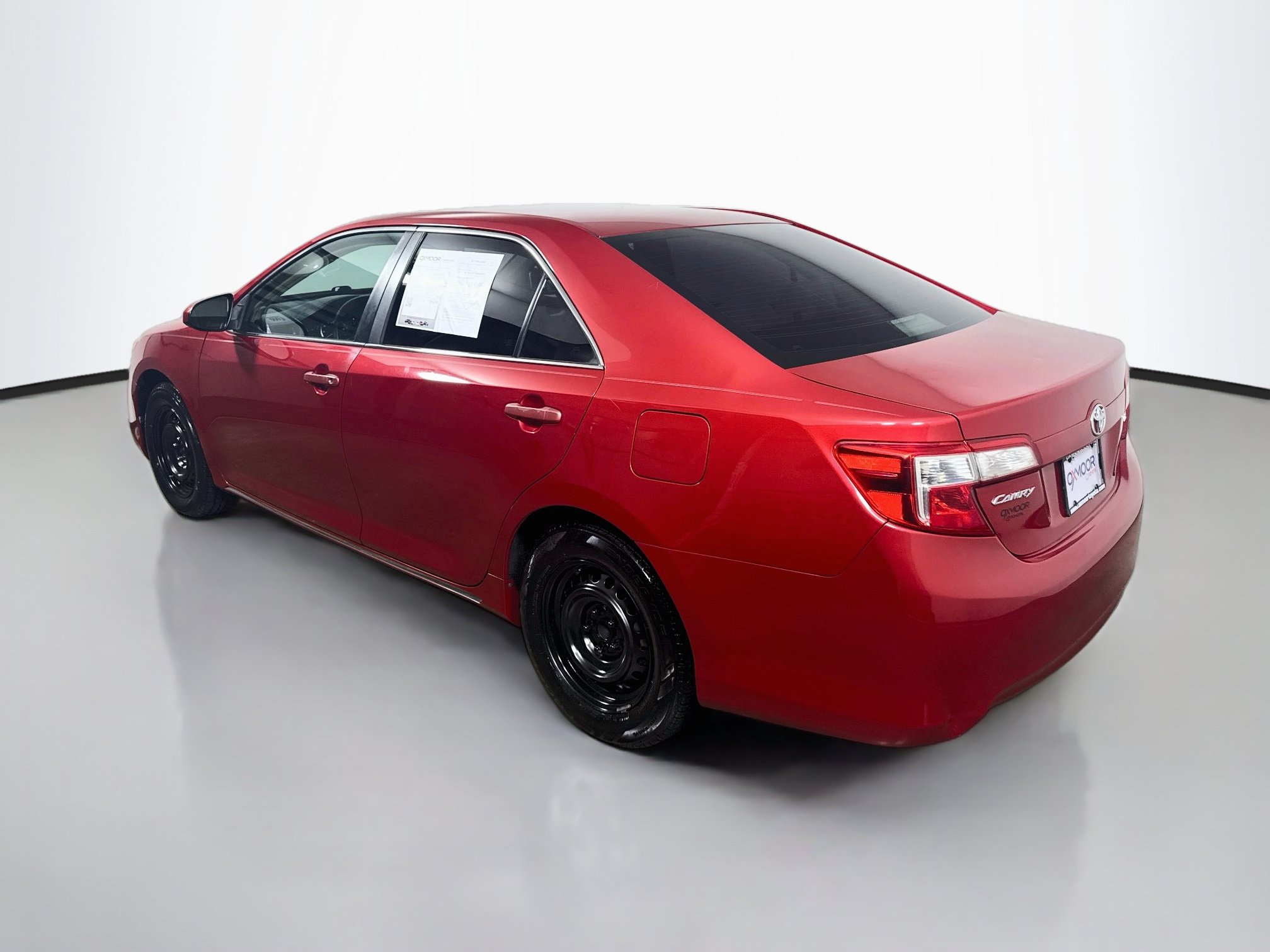 Used 2013 Toyota Camry LE FWD image 5