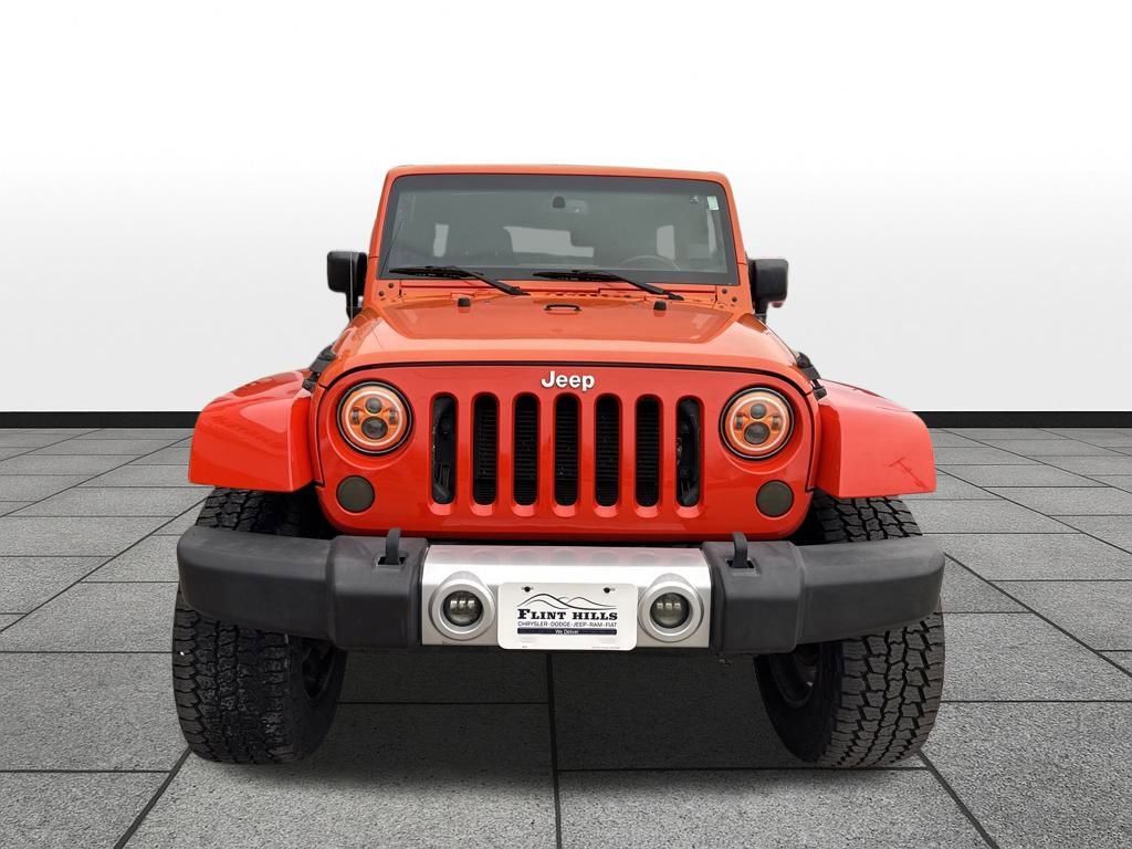 Used 2015 Jeep Wrangler Unlimited Sahara w/ Max Tow Package image 8