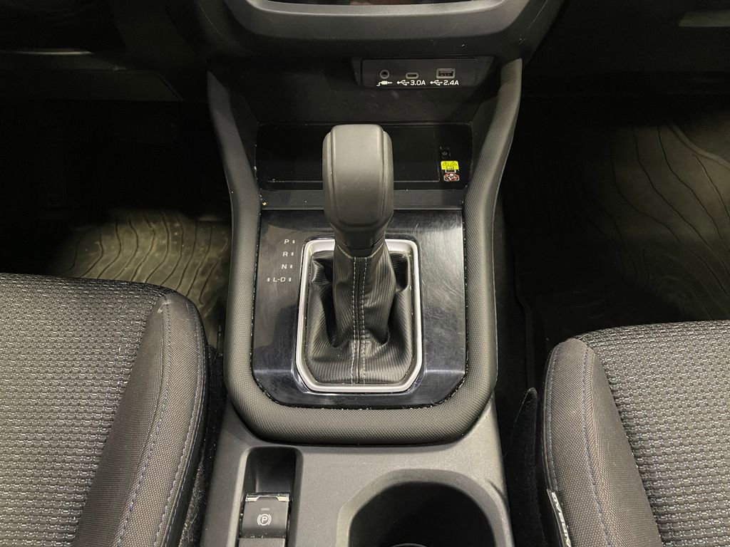 Used 2025 Subaru Forester Premium AWD/4WD image 11