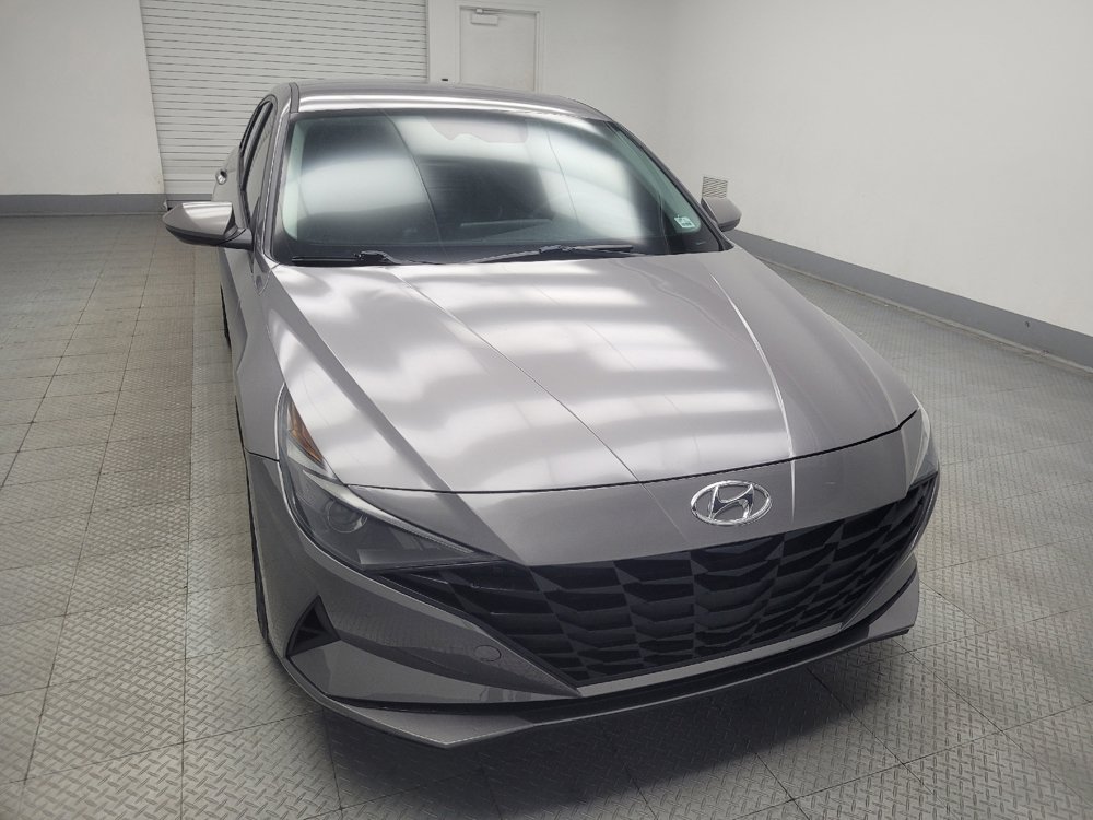 Used 2021 Hyundai Elantra SEL FWD image 14