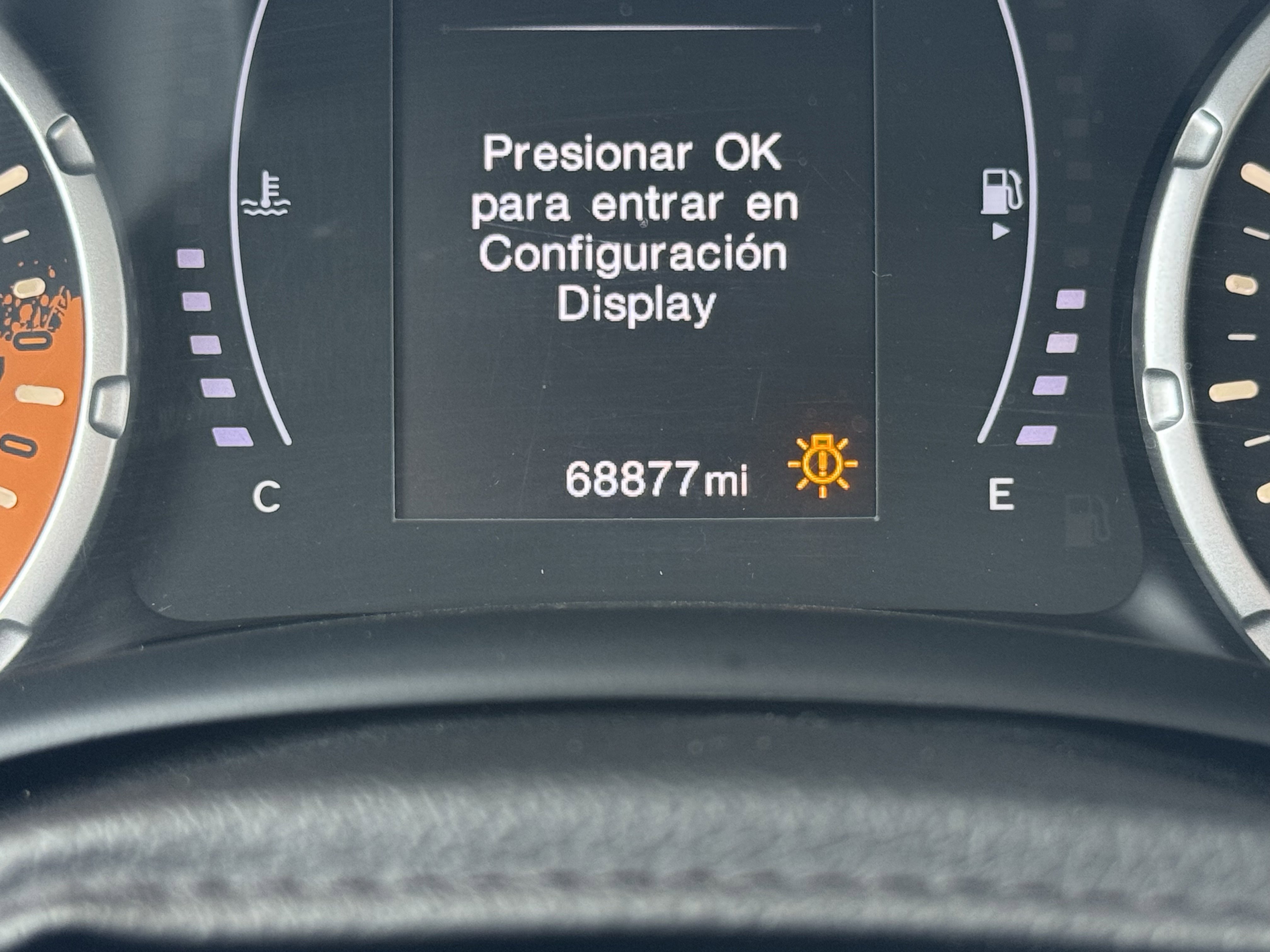 Used 2018 Jeep Renegade Altitude FWD image 14