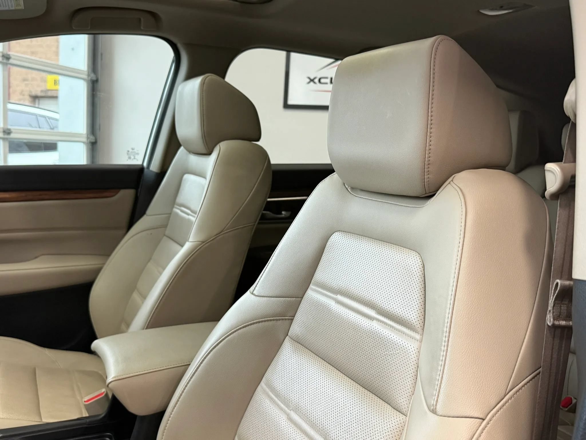 Used 2020 Honda CR-V EX-L image 10