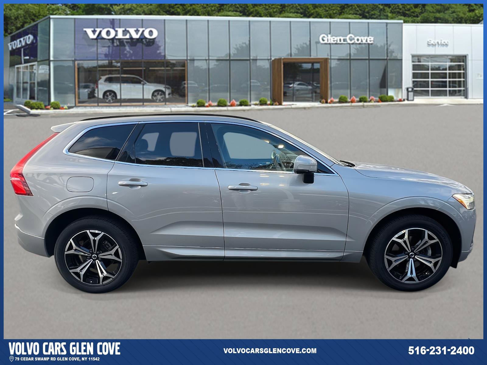 Used 2022 Volvo XC60 B5 Momentum w/ Climate Package image 3
