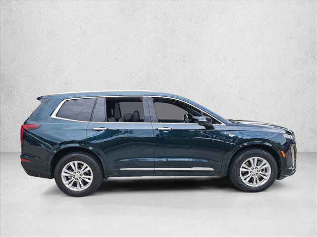 Used 2025 Cadillac XT6 Luxury FWD image 4