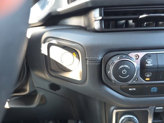 Used 2025 Jeep Wrangler Unlimited Rubicon 4xe w/ Safety Group image 30