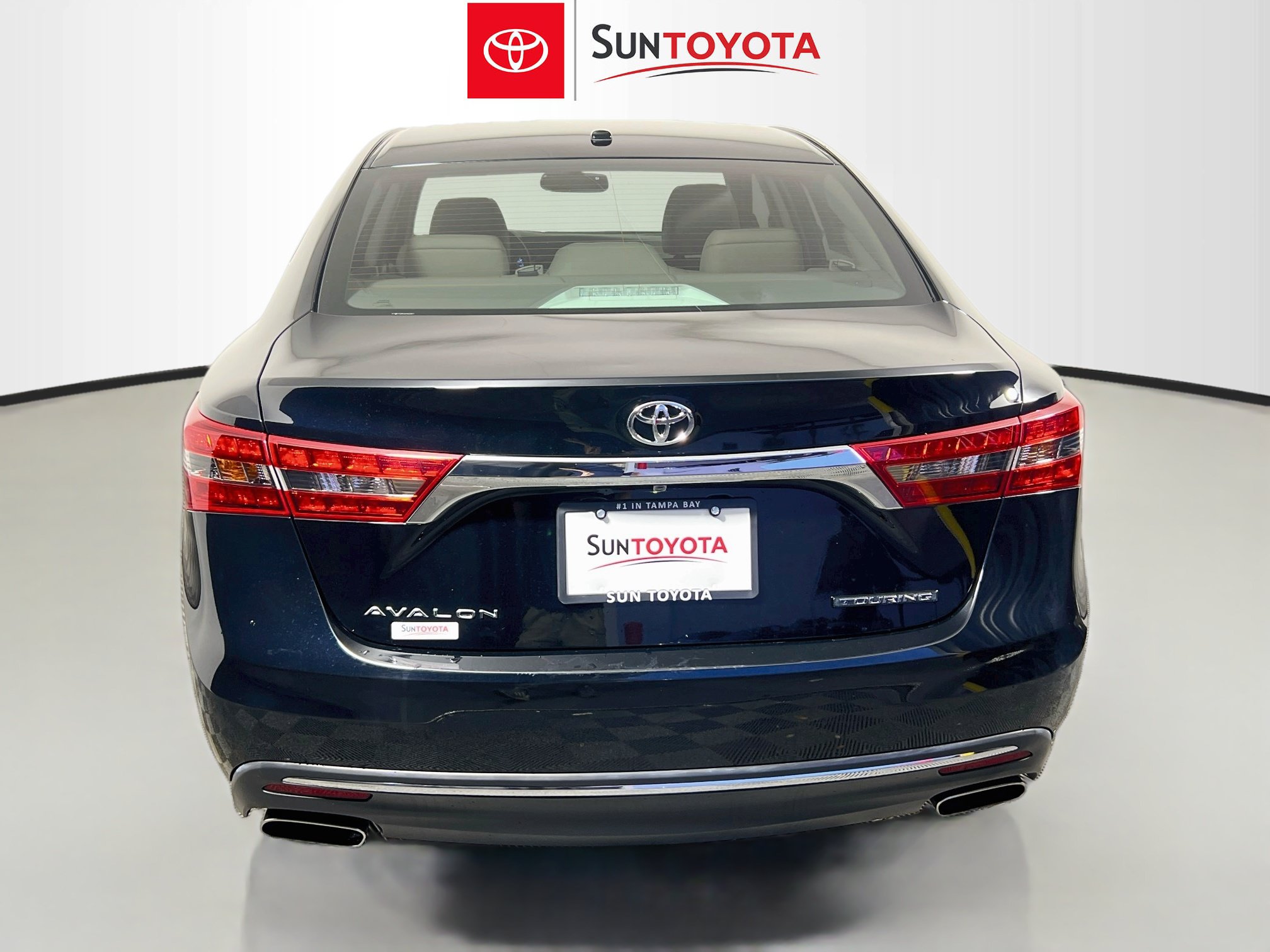 Used 2016 Toyota Avalon Touring FWD image 5