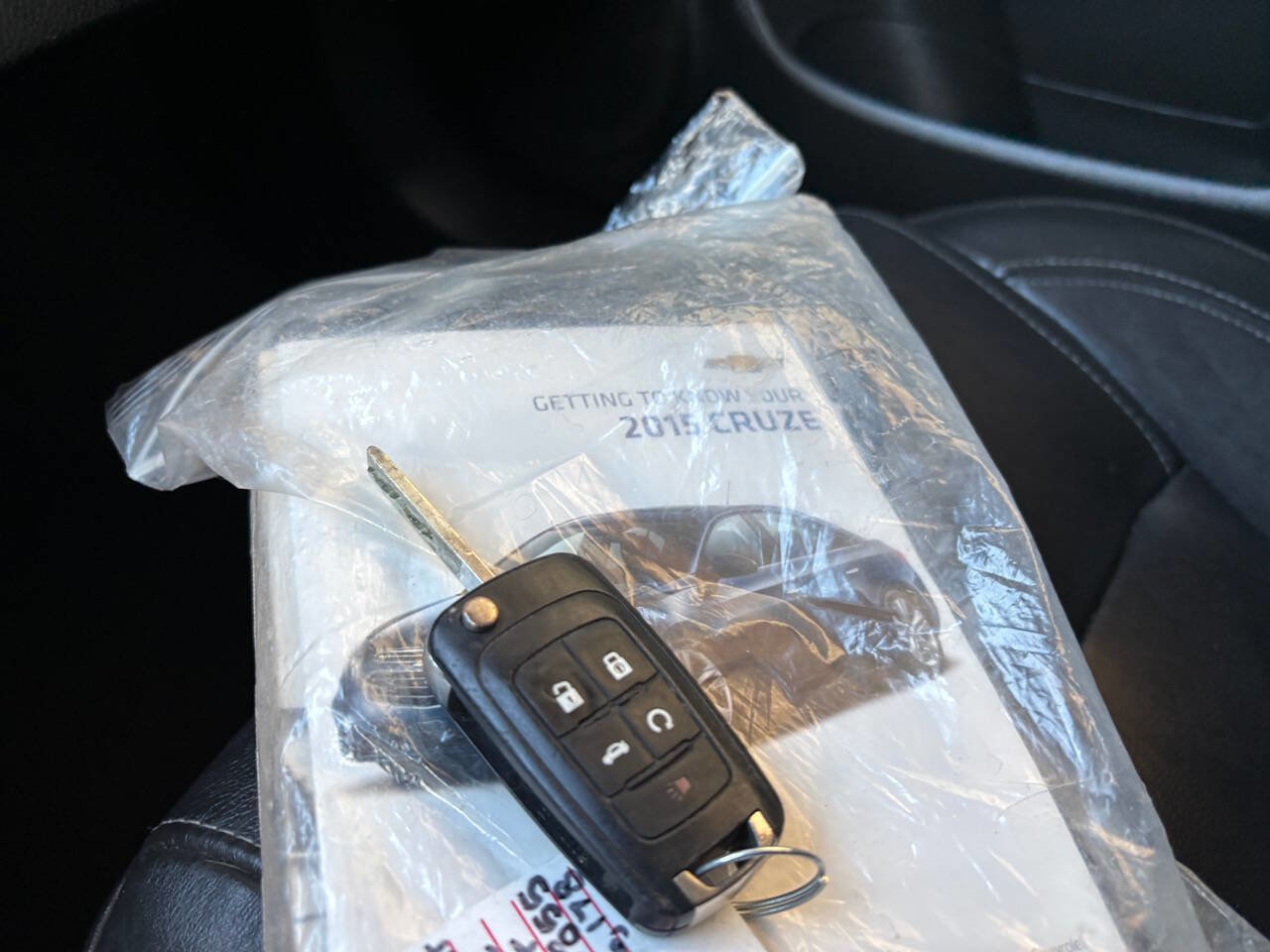 Used 2015 Chevrolet Cruze LT image 24