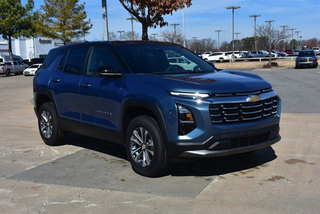 New 2026 Chevrolet Equinox LT image 3