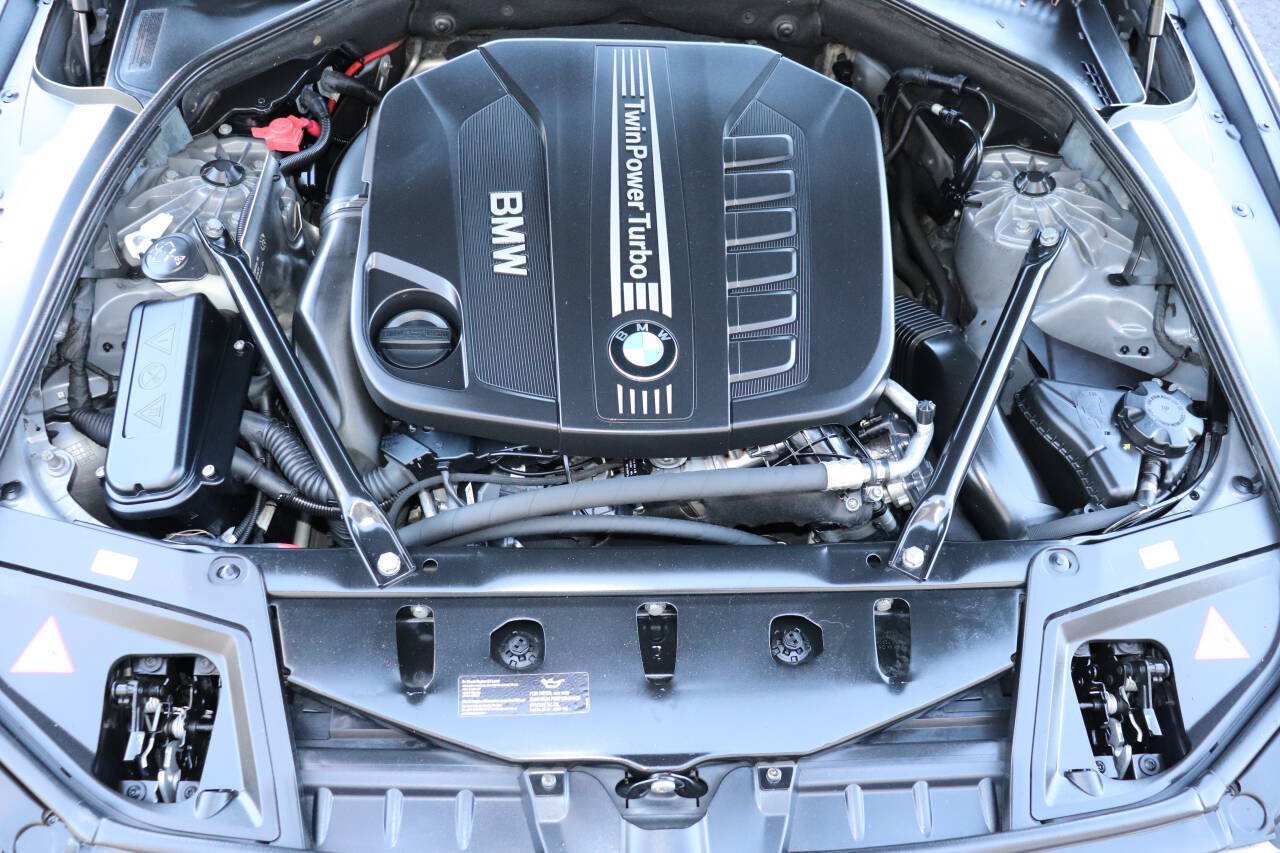 Used 2014 BMW 535d Sedan RWD image 12