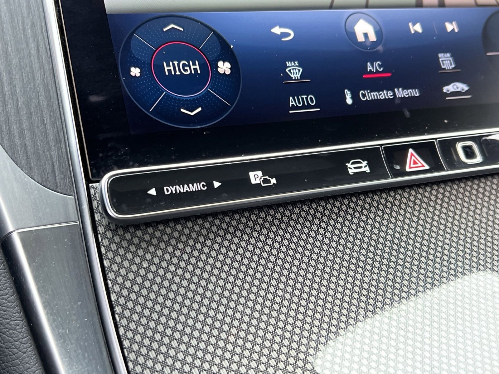 Certified 2024 Mercedes-Benz GLC 300 4MATIC image 32