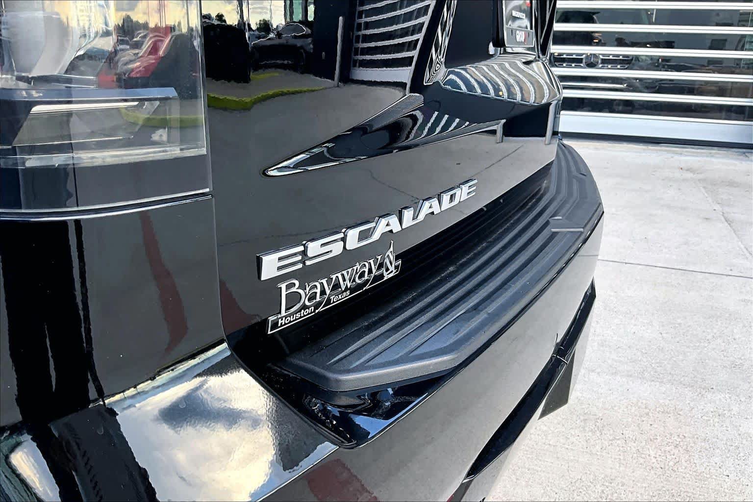 Used 2023 Cadillac Escalade ESV Sport Platinum AWD/4WD image 28