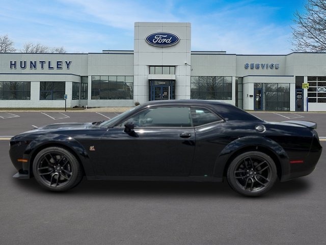 Used 2023 Dodge Challenger R/T Scat Pack RWD image 6