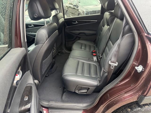 Used 2016 Kia Sorento EX AWD/4WD image 10
