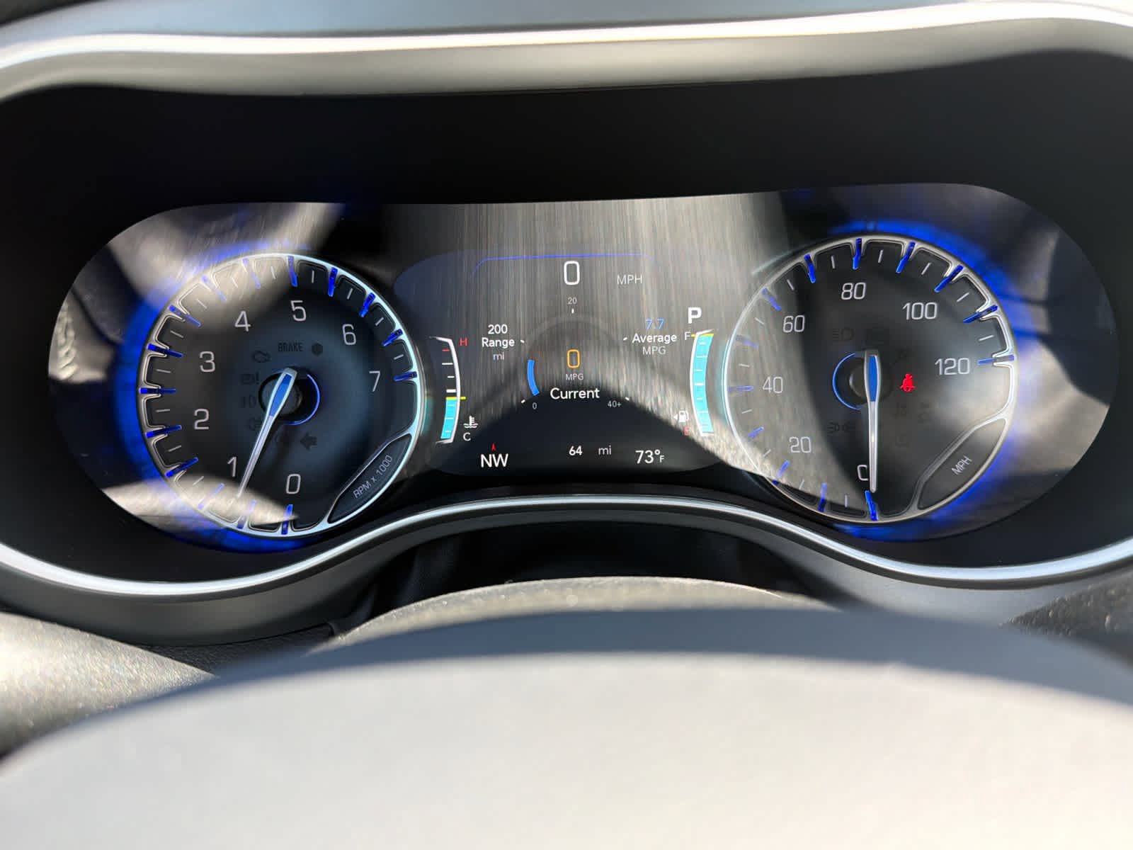 New 2027 Chrysler Pacifica Select w/ Family Tech Group FWD image 26