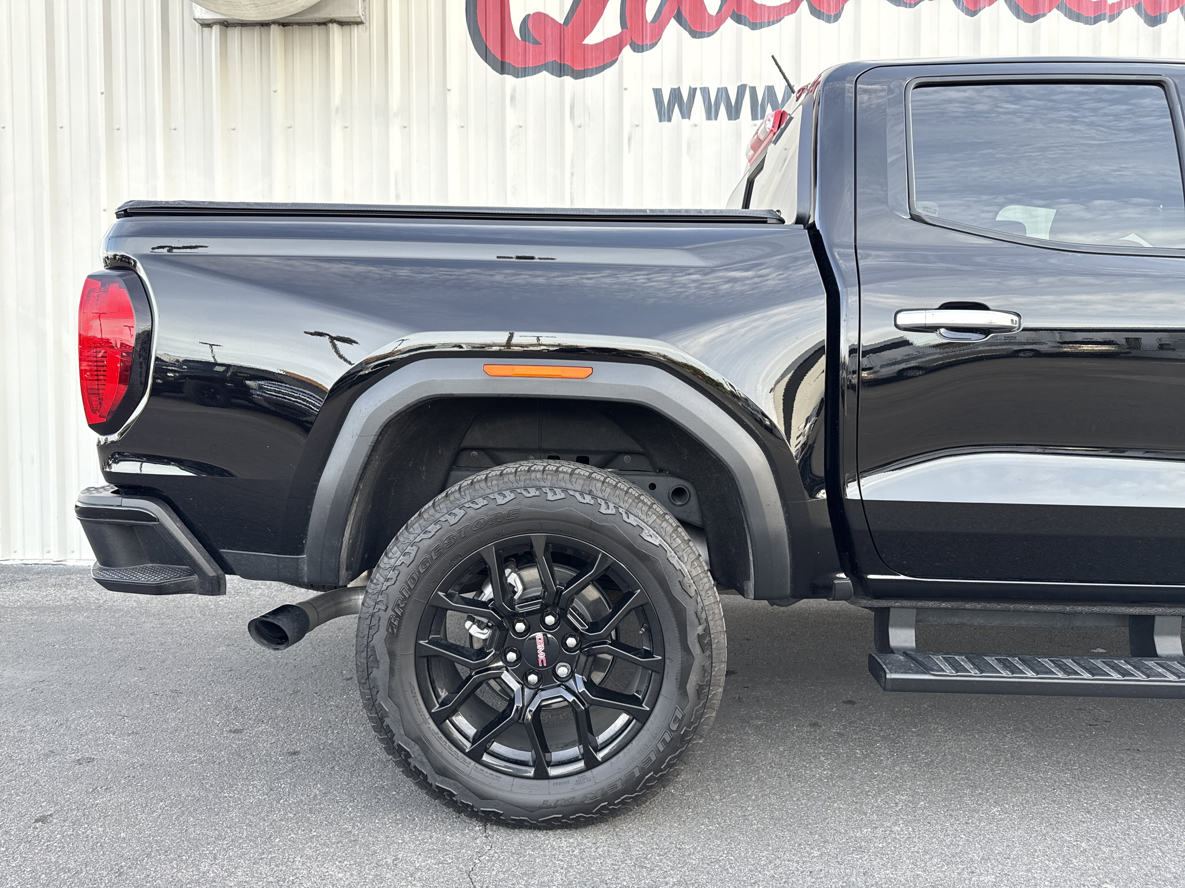 Used 2024 GMC Canyon Denali w/ LPO, Denali Black Edition image 31