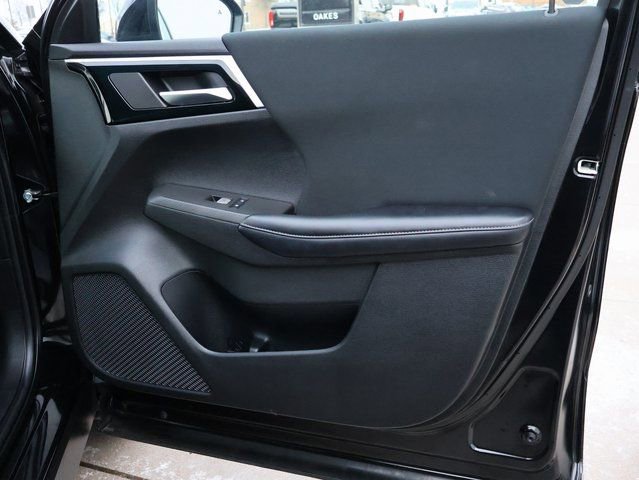 Used 2022 Mitsubishi Outlander ES image 9