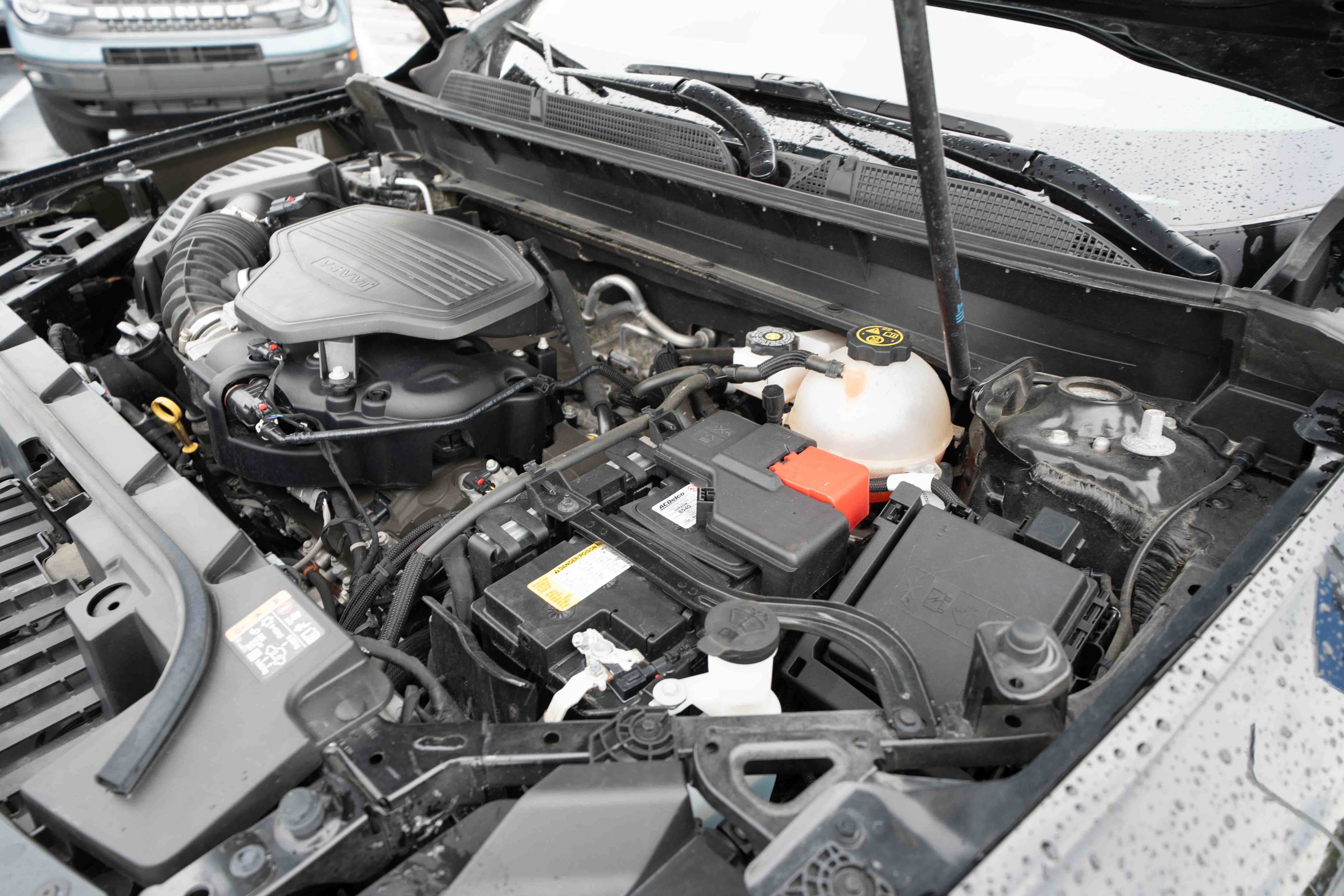 Used 2023 GMC Acadia Denali w/ Denali Ultimate Package AWD/4WD image 34