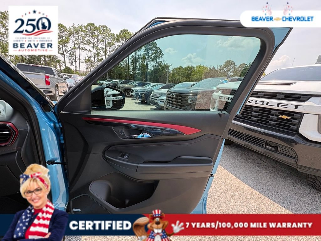 Used 2025 Chevrolet TrailBlazer RS w/ Convenience Package FWD image 29