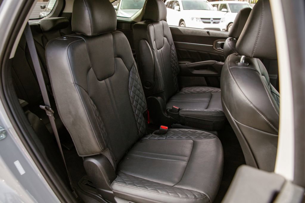 Used 2023 Kia Sorento SX Prestige AWD/4WD image 12