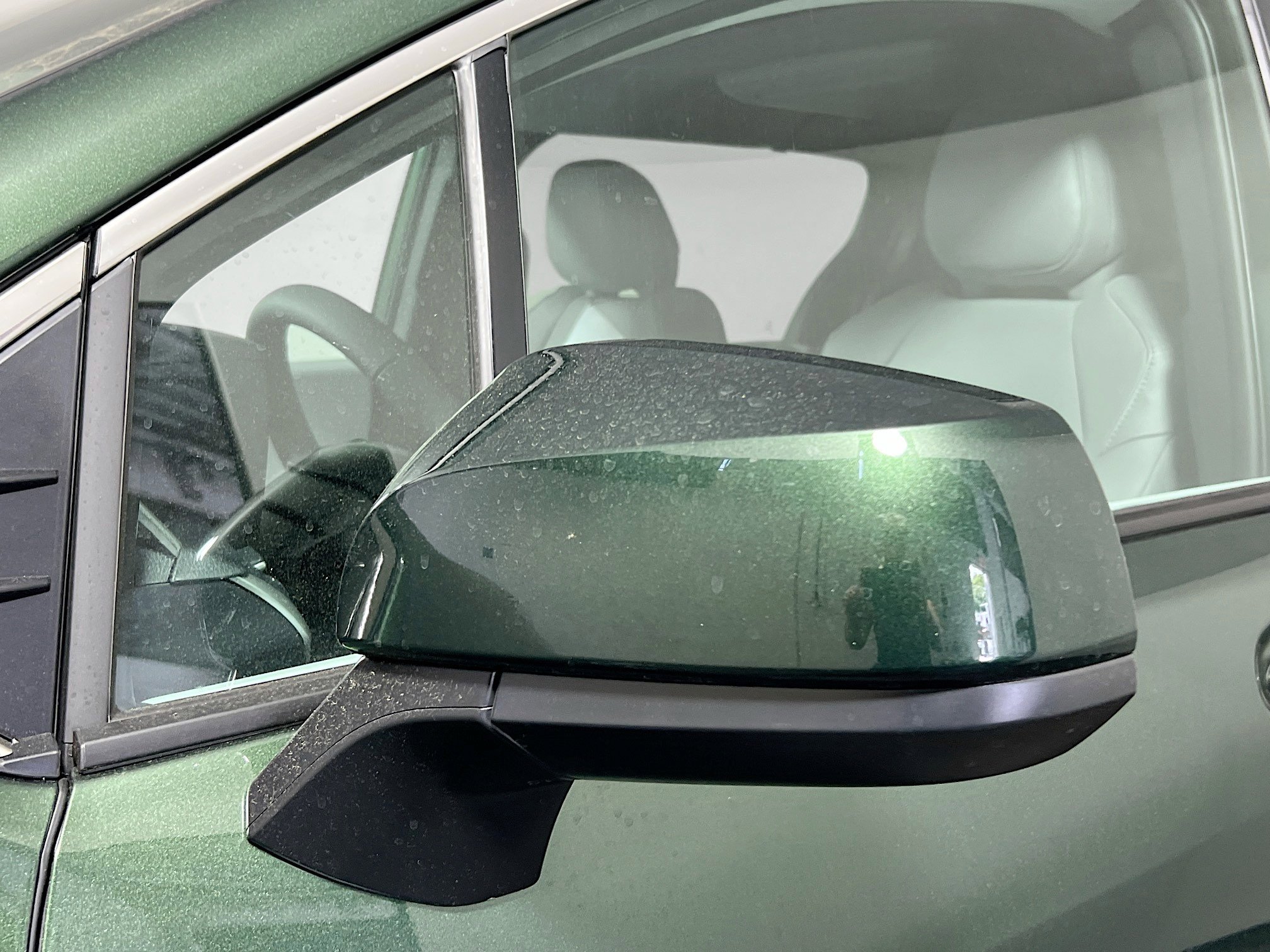 New 2026 Toyota Sienna XLE image 12