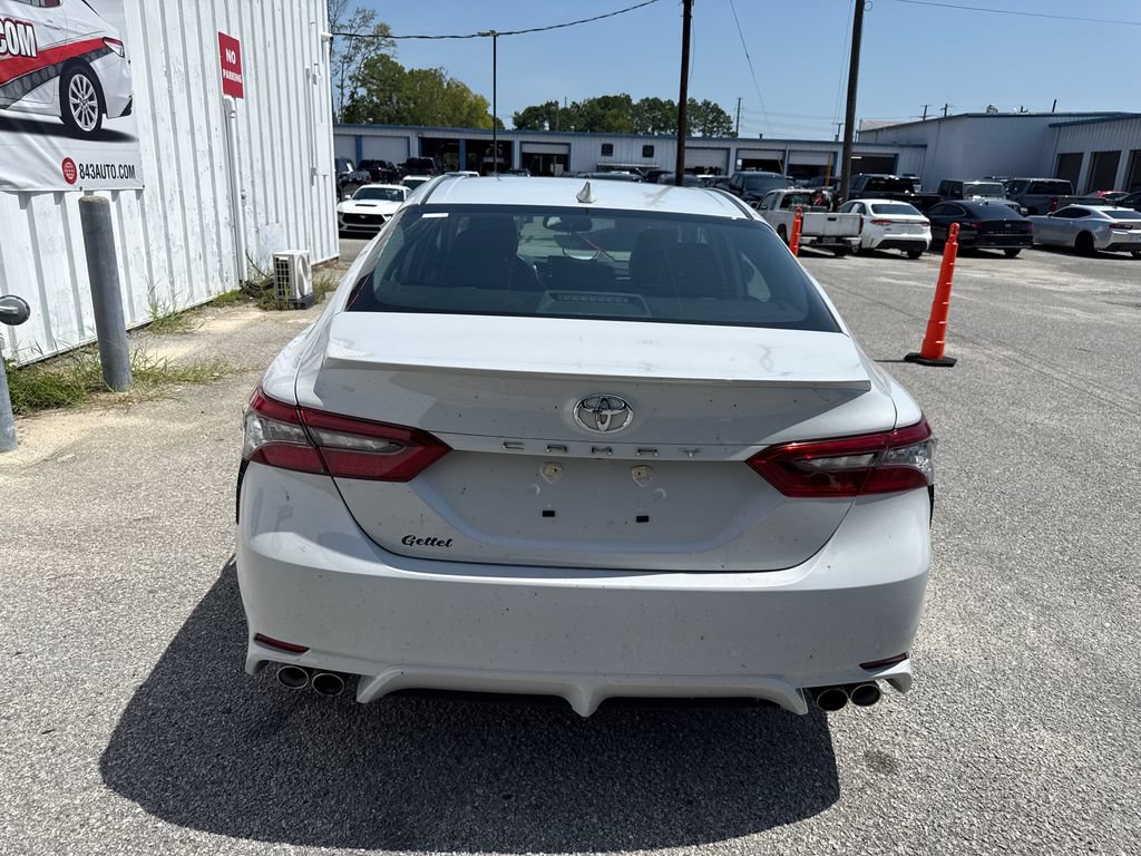 Used 2024 Toyota Camry XSE FWD image 6