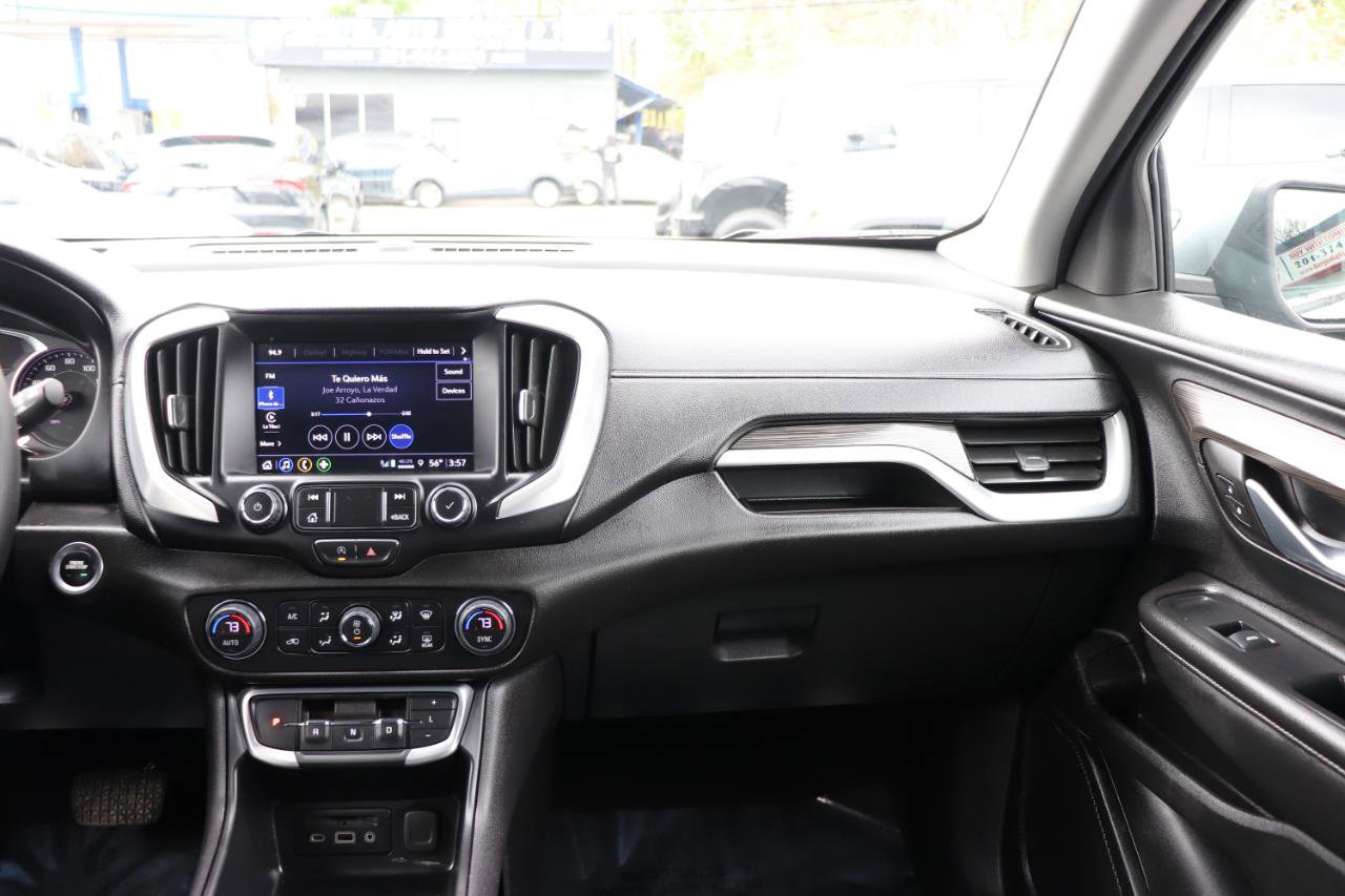 Used 2024 GMC Terrain SLT AWD/4WD image 18