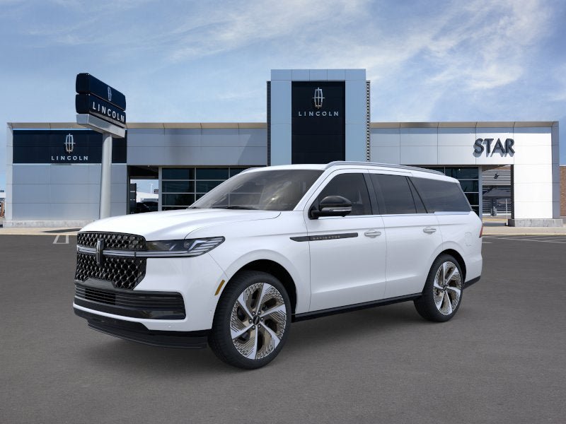 New 2026 Lincoln Navigator Black Label AWD/4WD image 1
