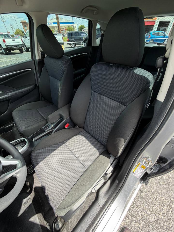 Used 2019 Honda Fit LX image 11
