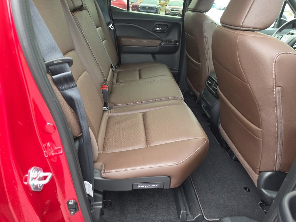 Certified 2025 Honda Ridgeline RTL image 28