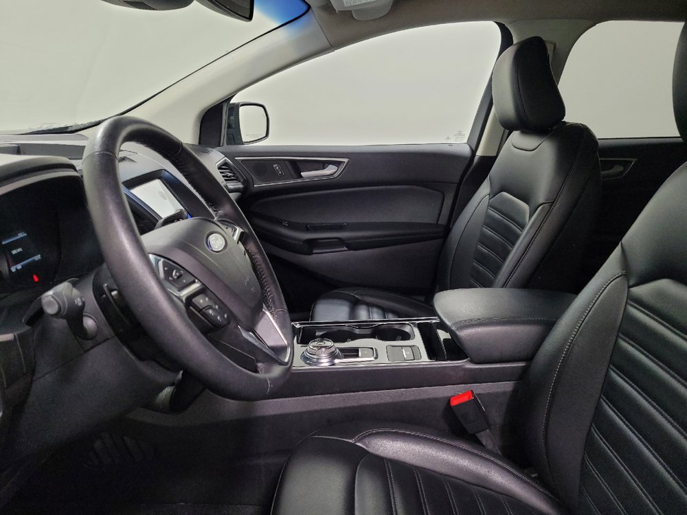 Used 2020 Ford Edge SEL AWD/4WD image 17