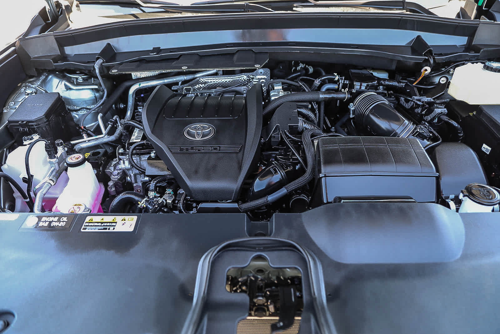 Certified 2025 Toyota Grand Highlander AWD Hybrid image 28