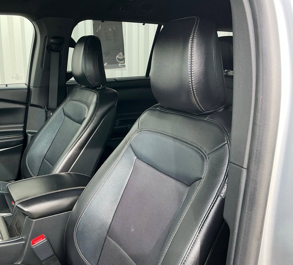 Used 2020 Ford Explorer Limited image 9