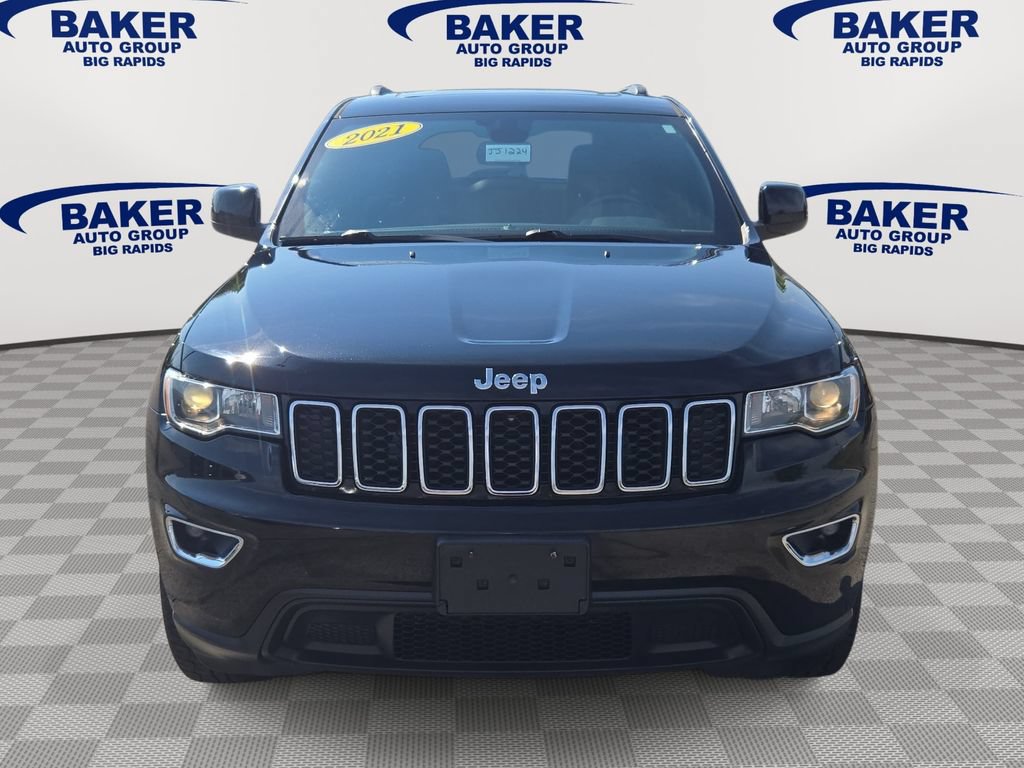 Used 2021 Jeep Grand Cherokee Laredo AWD/4WD image 9