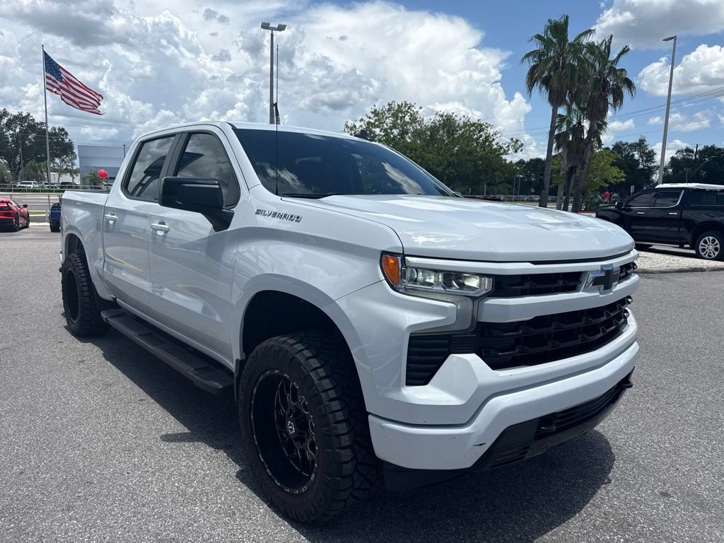 Used 2023 Chevrolet Silverado 1500 RST RWD image 3