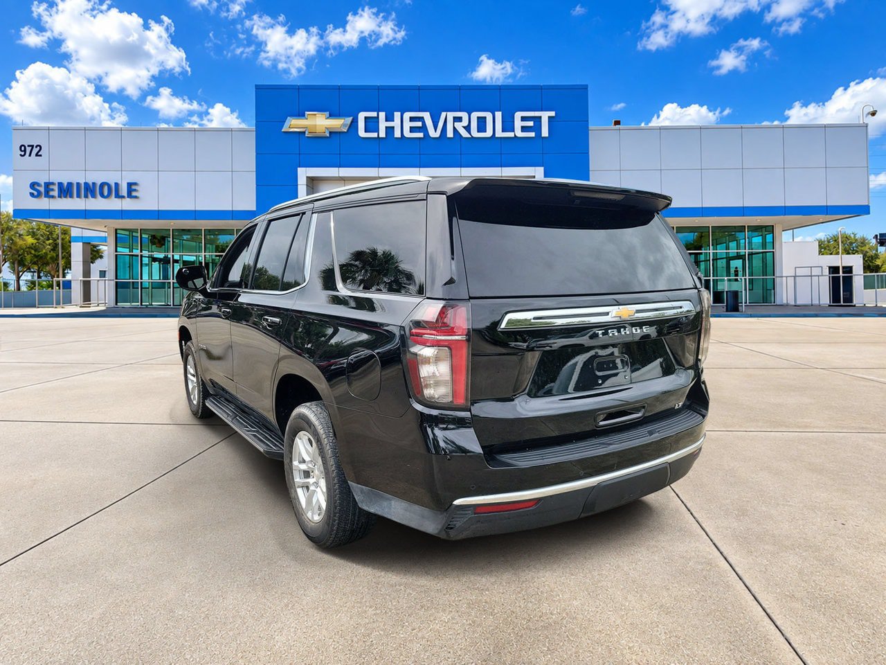 Certified 2023 Chevrolet Tahoe LT RWD image 4