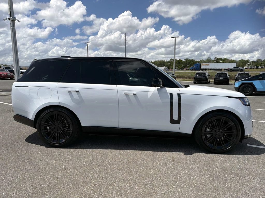 New 2026 Land Rover Range Rover SE AWD/4WD image 6