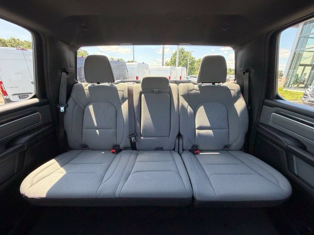 Used 2022 RAM 1500 Big Horn AWD/4WD image 17